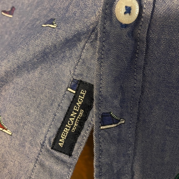 American eagle button down tee converse sneaker pattern size L - Picture 4 of 5